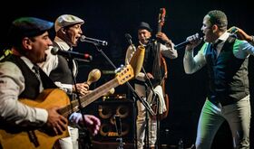 Los Conciertos de Pedrilla en Cceres se despiden con el son cubano del Septeto Nabor