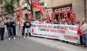 CCOO urge en Cceres dignificacin social laboral y econmica sector atencin a domicilio
