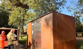 Nuevos aseos pblicos autolimpiables en los Parques del Rodeo y del Prncipe de Cceres
