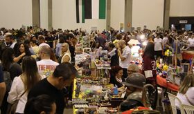 Cerca de 21000 personas disfrutan de la II Feria Internacional de Coleccionismo de Mrida