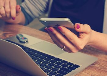 EL WHATSAPP Y SUS PROBLEMAS EN LAS RELACIONES.