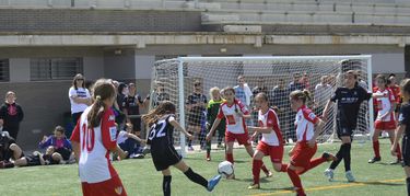 El fútbol femenino toma Badajoz con victoria de Real Betis y Santa Teresa Badajoz