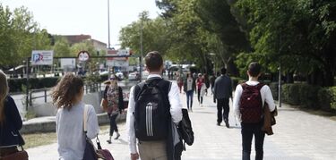 Las mujeres representan 60,5% de titulados universitarios de Extremadura