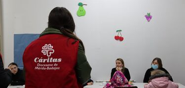 Cáritas y Fundación Ubuntu de Grupo Preving acogen en Badajoz a 31 refugiados ucranianos