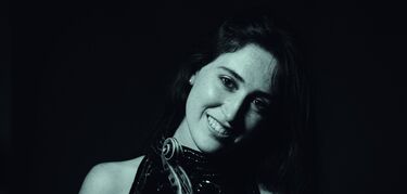 La violinista Alexis Hatch debuta con la OEx  en sendos conciertos en Badajoz y Cáceres