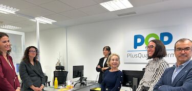 Mercedes Vaquera visita empresas farmacéuticas y tecnológicas en el PCTEX en Badajoz