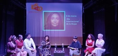 La ESAD de Extremadura conmemora el 8M con la visita de la dramaturga Carolina África