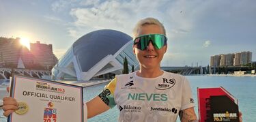 Nieves Gemio clasificada para Mundial Ironman de Niza y sube podio en Ironman de Valencia