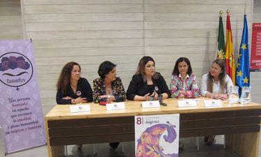 Nace la Federación de Asociaciones de Mujeres Feministas de Extremadura