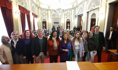 Mujeres implicadas en causas sociales o artísticas en el acto institucional de Badajoz