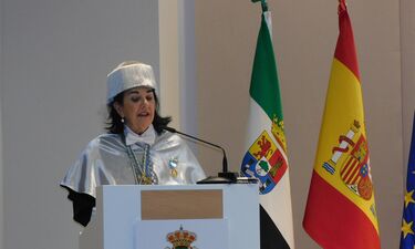 Presidenta Colegio de Enfermería de Cáceres, académica de Honor de Medicina de Extremadura