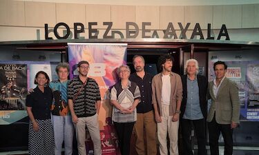 Karlik conjuga danza, teatro y creaciones audiovisuales en su nueva obra sobre Lucia Joyce