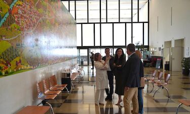 La consejera de Salud y Servicios Sociales visita el Hospital Tierra de Barros