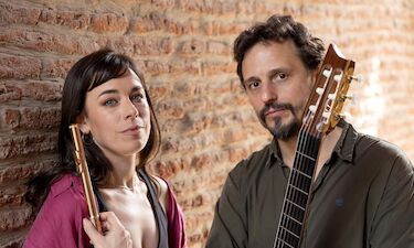 Amalia Pérez y Darío Barozzi inaugura XXVI Ciclo de Hojas de Álbum en Badajoz