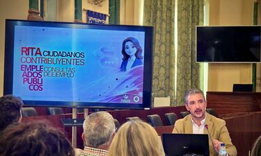 Alcaldes la provincia conocen las utilidades de la agente virtual de Diputación de Badajoz