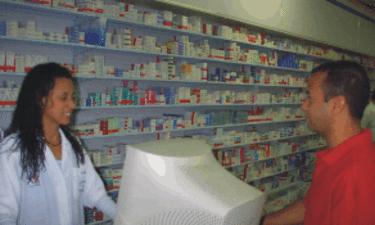 677 farmacéuticos colegiados, el 76% son mujeres, en la provincia de Cáceres