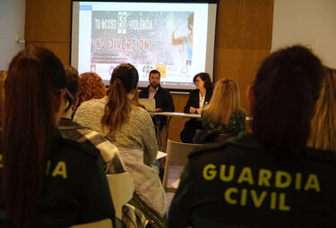 El Ayuntamiento de Cáceres reafirma su compromiso por mejorar la seguridad de las mujeres 