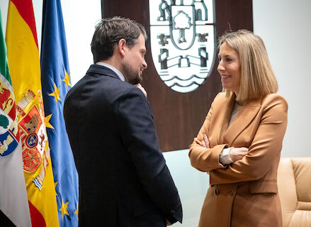 Bautista Vox pide cuestiones desproporcionadas ante una oferta razonable del PP