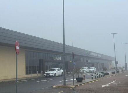 El PSOE de Extremadura valora la mejora del sistema antiniebla del Aeropuerto de Badajoz