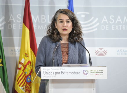 Unidas critica que la Asamblea de Extremadura sigue amordazada tras cinco meses