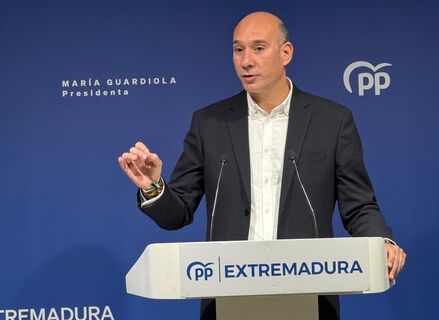 El PP critica la falta de proyecto y autocrtica del PSOE que tacha de neosanchismo