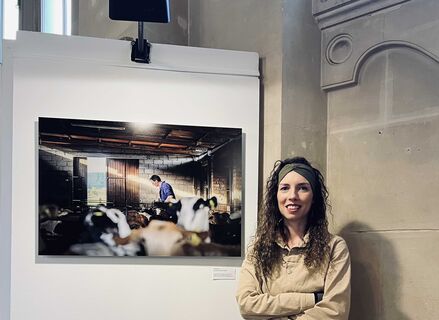 Una fotografa de Elsa BUFFARD ganadero extremeo expuesta en el Panten de Pars