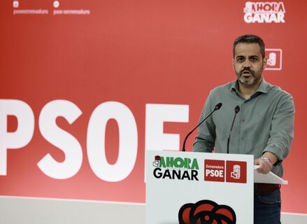 PSOE Extremadura vigilar si los PGEx recogen recortes e ilegalidades del pacto PPVox