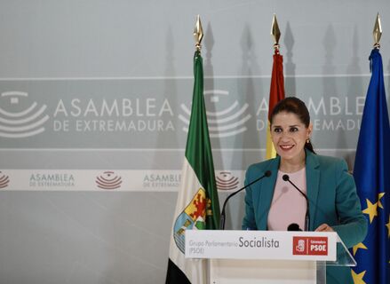 PSOE afirma que PGEX son un ajuste contable y un ajuste de cuentas entre Guardiola y Vox