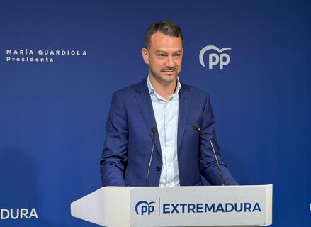 PP reivindica una poltica cercana y defiende unos presupuestos tiles para la regin