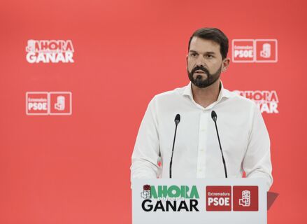 Snchez Cotrina expresa el mximo respeto del PSOE de Extremadura a la justicia