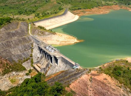 Gobierno adjudica 5M en ayudas para proyecto central hidroelctrica reversible en Toril