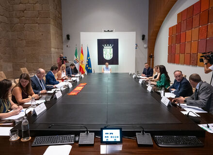 El Consejo de Gobierno de la Junta se traslada este martes a las Hurdes 