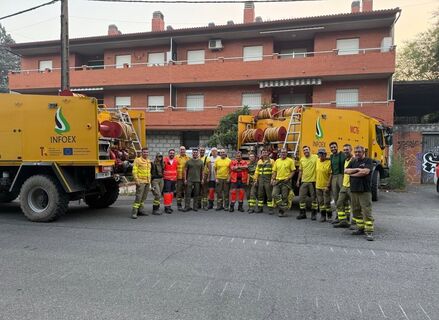 Los medios del Plan Infoex desplegados en el incendio de vila regresan a Extremadura