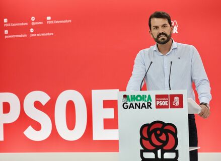 El PSOE exige a Guardiola que garantice el transporte escolar y familias estn tranquilas