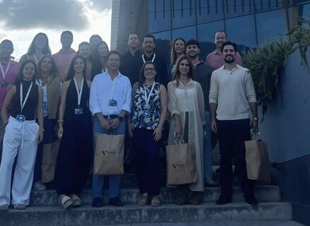 Foro Jvenes de la AEEF impulsa el conocimiento y el intercambio entre nuevas generaciones