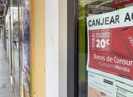 Campaa ayudas municipales al comercio turismo y hostelera recibe cerca 400 solicitudes