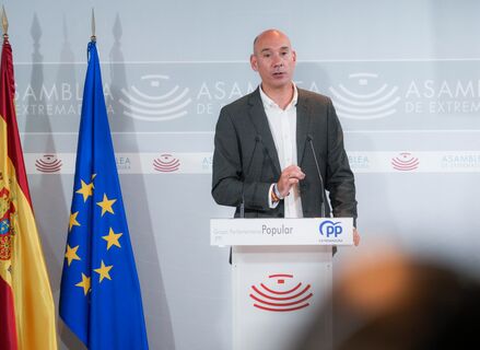 El PP dice que ha torcido el brazo a Snchez con la ampliacin elctrica