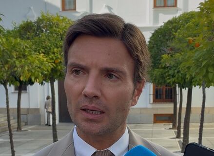 La Consejera de Educacin reafirma su compromiso con reduccin de las ratios en las aulas