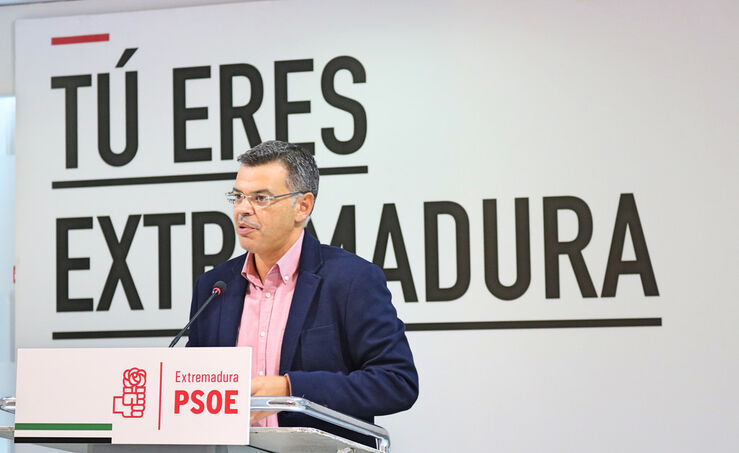 El PSOE extremeo defiende aplicar el artculo 155