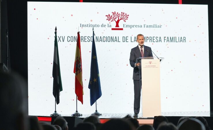 Felipe VI destaca esfuerzo y liderazgo de las empresas familiares para logros del pas