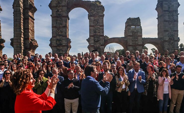 Vara La foto de nuestros candidats es la que ms se parece a la Extremadura de hoy