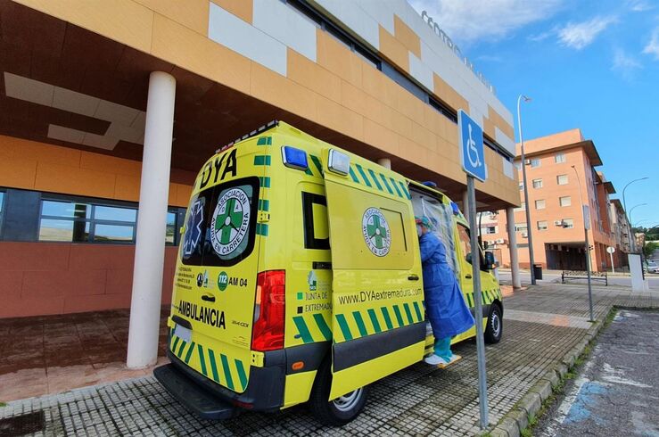 Ayuntamiento Cáceres renueva convenio con DYA para reforzar atención sanitaria en eventos