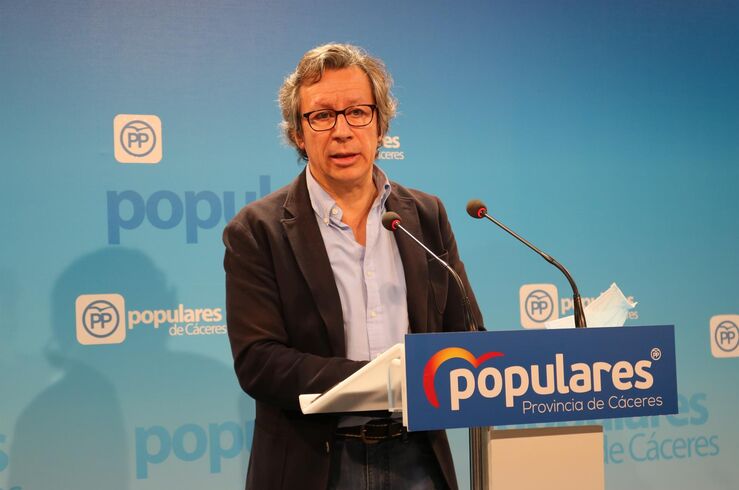 Antonio Cavacasillas y Carlos Floriano, números 2 del PP al Congreso por Badajoz y Cáceres