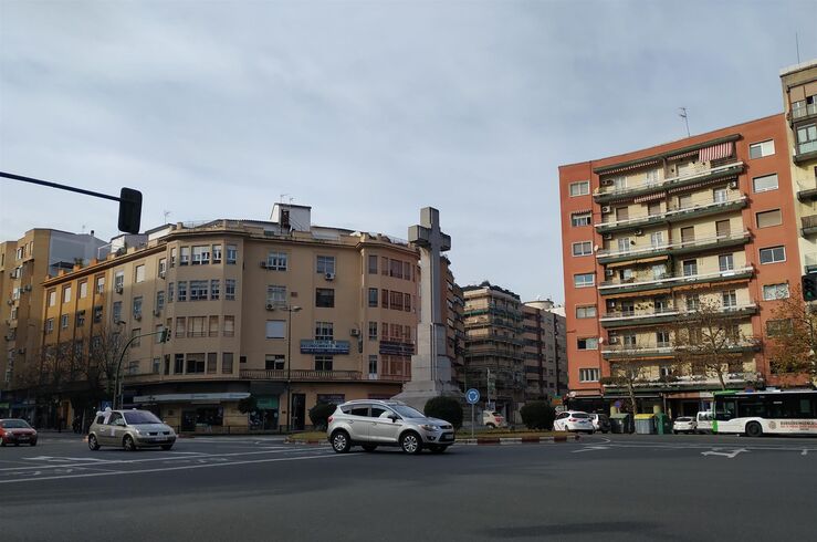 Ayuntamiento Cáceres recurrirá resolución del Gobierno para retirar la Cruz de los Caídos