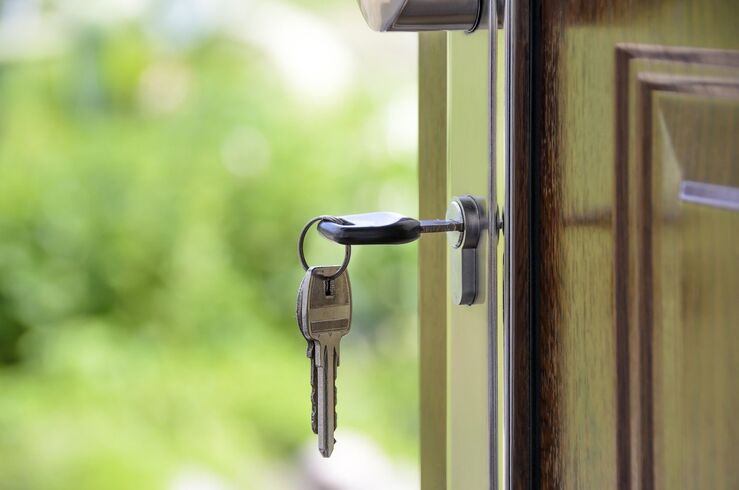 Las hipotecas sobre viviendas suben en junio un 7,2 por ciento en Extremadura