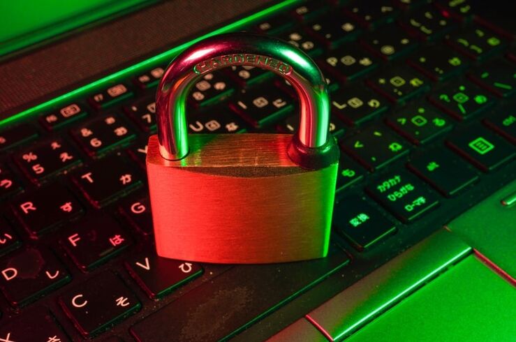 Ecologistas en Acción reclama reforzar los límites a los centros de datos