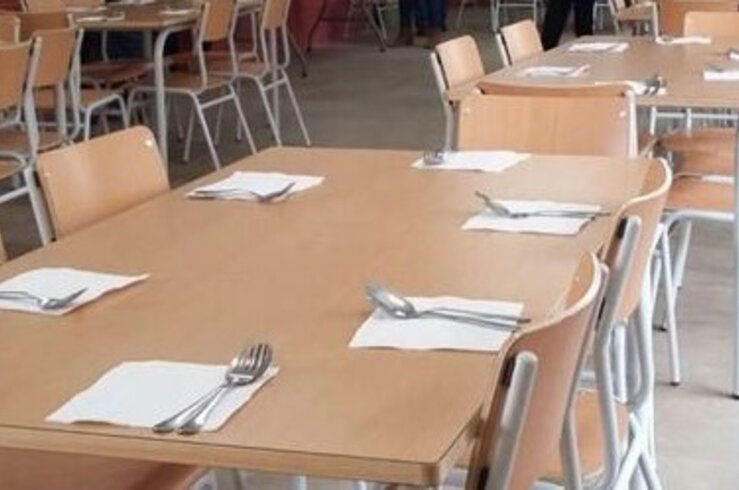 La Junta concede más de 373.000 euros en ayudas para usuarios de comedores escolares