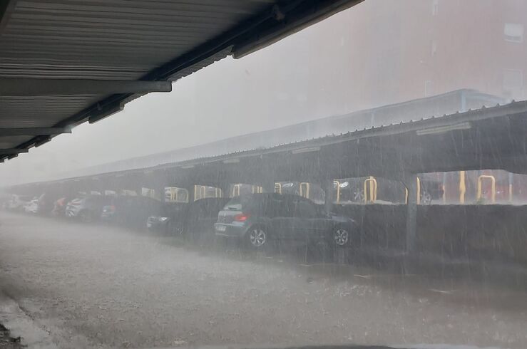 Alerta amarilla por tormentas en la zona de Barros y Serena y sur de Badajoz 