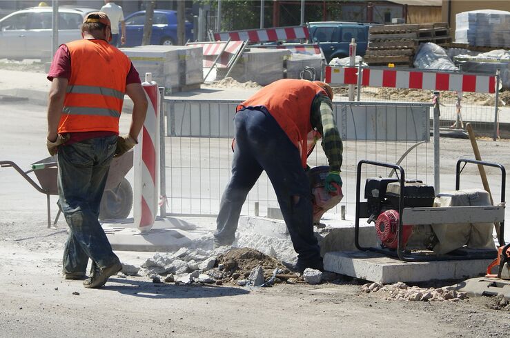 CCOO Extremadura pide extender a todo el verano reducción jornada en sector construcción