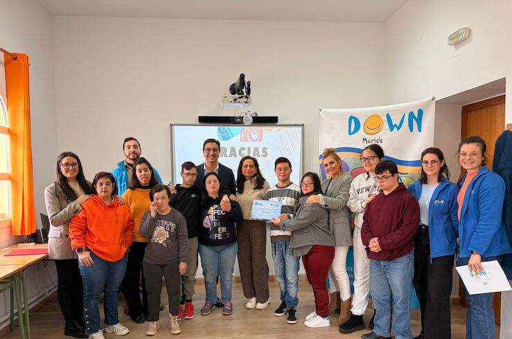 La tecnológica MB3 impulsa la inclusión social con una donación a Down España